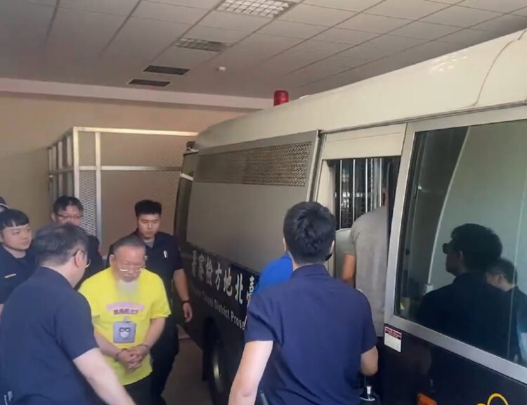 ▲怒罵張詠惠是混蛋法官！律師張靜罰金8000元，但他拒繳，選擇以入監8天表達抗議。(圖/翻攝畫面）