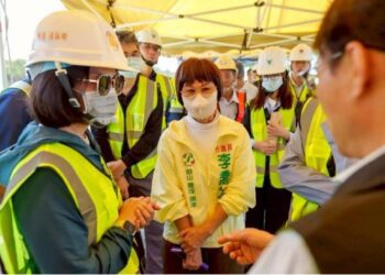 ▲高雄市議員李喬如於議會質詢指出，南星計畫整體調度與動線規劃仍待優化，若不及時改善，恐進一步影響營建產業運作與城市建設進度。（圖／李喬如服務處提供）