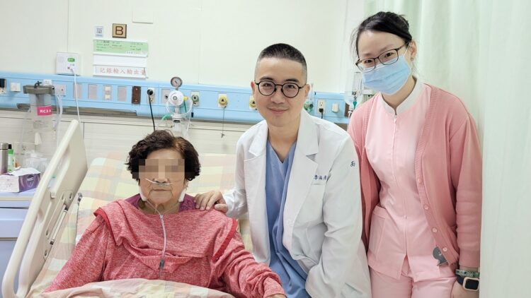 ▲患者至東港安泰醫院急診求治，經急診團隊判證為急性主動脈剝離，一旦破裂恐在短時間內奪命，必須啟動緊急手術。（圖／東港安泰醫院提供）