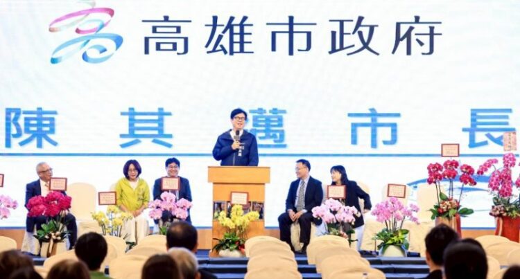 ▲高雄市長陳其邁出席鮪魚公會第20屆第1次會員代表大會,感謝漁業界長期支持,並強調市府將持續與中央合作,推動高雄漁業穩定發展。(圖/高雄市政府提供)