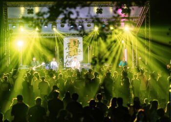 ▲「野趣東高雄 Chill in the Wild」音樂市集，活動將在12月6日午後三點於杉林區「日光小林社區」登場。（圖／高雄市觀光局提供）