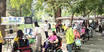 ▲高雄市傷殘服務協會於台糖高雄花卉農園中心舉辦45週年慶活動，結合烤肉聯誼與闖關遊戲，吸引上百名會員、家屬及民眾參與。（圖／高雄市傷殘服務協會提供）