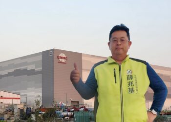 ▲左楠區參選人薛兆基近日拋出重量級高教改革政見，主張促成國立中山大學與國立高雄大學合併，打造全新的「楠梓智慧大學城」。（圖／薛兆基團隊提供）