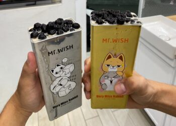 ▲手搖飲品牌隨著熱賣話題持續延燒，也加碼回饋支持者，宣布推出「免費加波霸珍珠一次」的優惠。（圖／翻攝畫面）