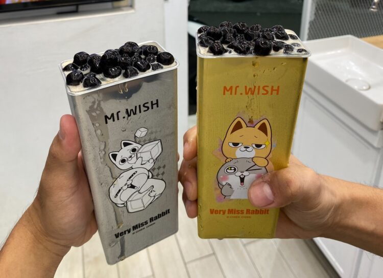 ▲手搖飲品牌隨著熱賣話題持續延燒，也加碼回饋支持者，宣布推出「免費加波霸珍珠一次」的優惠。（圖／翻攝畫面）