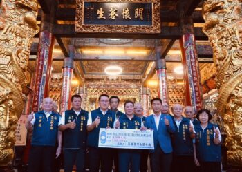 ▲高雄大樹「東照山關帝廟」響應花蓮救災行動，決議捐出新臺幣100萬元，用實際行動展現關聖帝君「義薄雲天」的精神。（圖／許智傑辦公室提供）