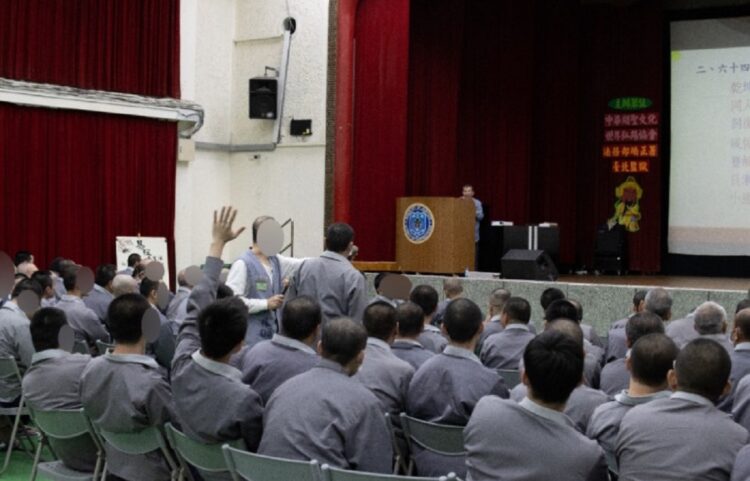 ▲社團法人中華關聖文化世界弘揚協會自2005年起投入文化推廣與生命教育，鼓勵受刑人書寫人生、反思過往，並自2007年設立「更生組」，讓文字成為重生橋梁。（圖／關聖文化世界弘揚協會提供）