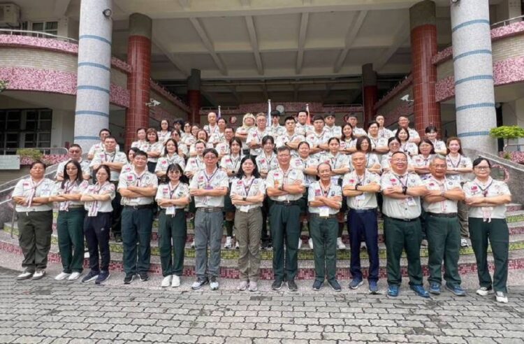 ▲中華民國童軍總會國家研習營於5月29日至31日在屏東市崇蘭國小舉辦「屏東縣第36期幼童軍服務員木章基本訓練」，透過三天紮實課程，培養更多具備專業素養與教育熱忱的幼童軍領導人才。(屏東縣童軍會提供)