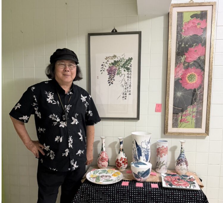 ▲台灣當代藝術創作的藝術家石博進，於5月23、24日下午在高雄新興區的蓮貴藝軒舉辦「人間有愛·浪浪有福」繪畫與彩瓷公益義賣展。（圖／蓮貴藝軒提供）