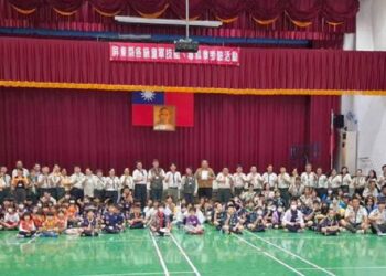 ▲屏東縣幼童軍技能章考驗與童軍、行義童軍高級及專科章考驗活動在縣立鶴聲國中舉行，來自縣內多所學校與童軍團的幼童軍、童軍及行義童軍齊聚一堂，超過兩百多名學員共同參與。(圖／屏東縣童軍會提供)