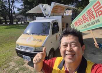 ▲高雄左營、楠梓市議員參選人薛兆基近日推出「行動競選總部，兆基到你家」計畫，以機動式競選車深入社區巷弄，成為地方選戰中的新話題。（圖／薛兆基服務處提供）