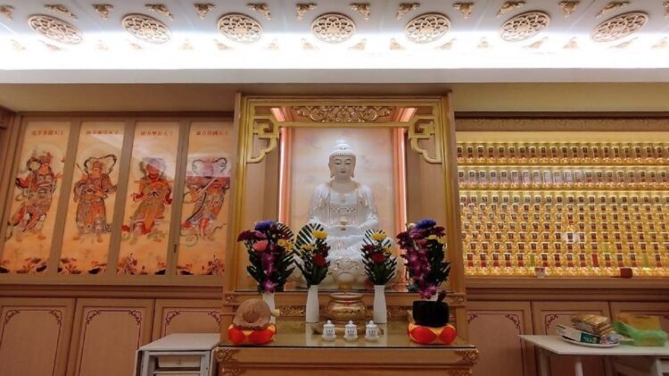 ▲傳統祭祖文化正面臨前所未有的挑戰，對許多安排返鄉或出國行程的家庭而言，「如何祭祖」逐漸成為一項現實難題，也讓「全代祀服務」成為近年悄然興起的新選項。（圖／記者陳立驌攝）