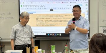 ▲教育局國小科陳盟方科長於開幕儀式致詞。（圖／樹人醫專提供）