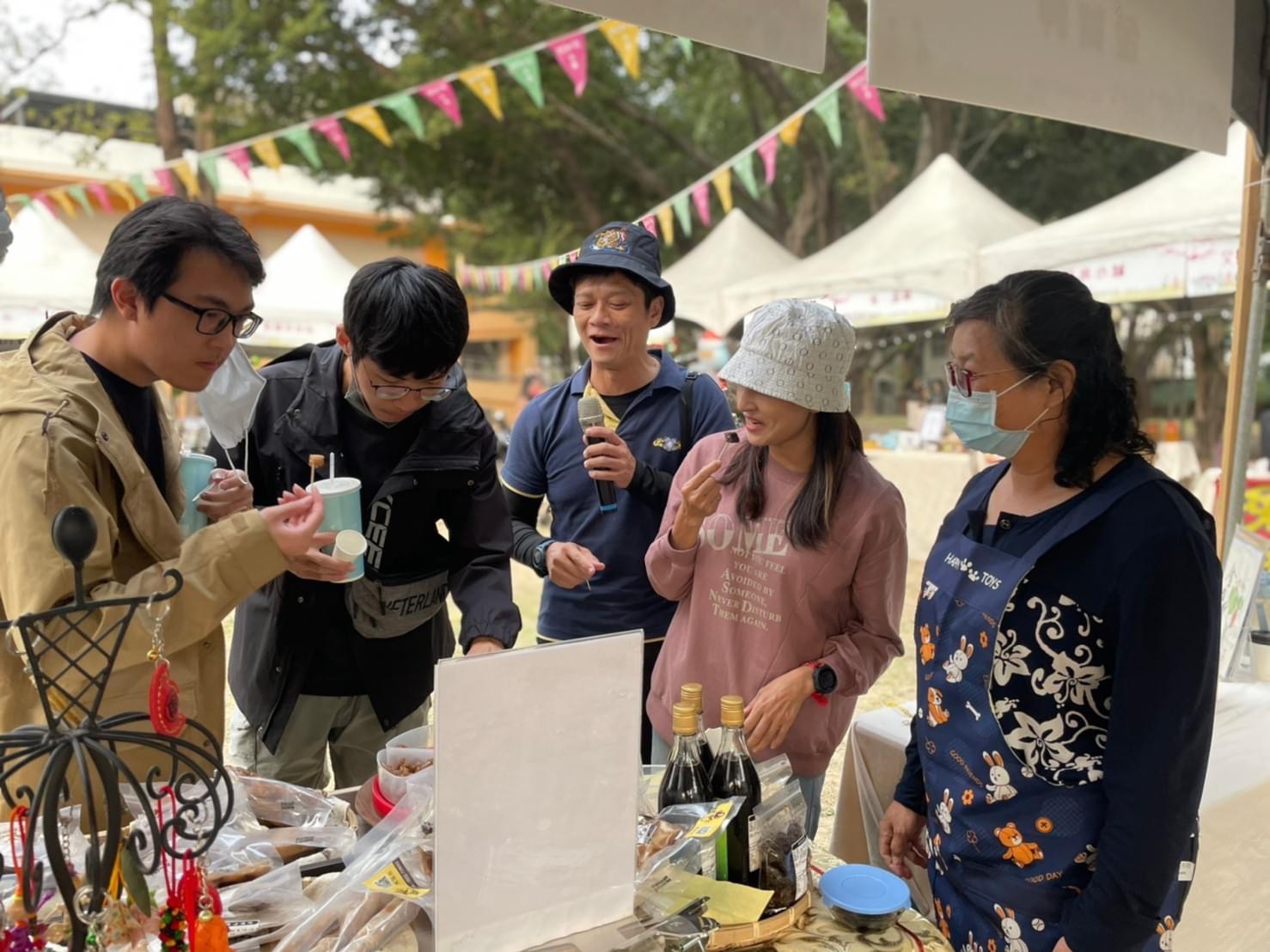 ▲婦女經濟培力方案，113年的「好How市集」於2月24日開工。（圖／高雄市社會局提供）