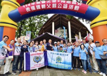 ▲現場氣氛溫馨熱鬧。主辦單位期盼藉此「表揚模範父親暨反毒反詐騙」公益活動喚起大眾對家庭價值、社會議題的重視，並鼓勵更多人投入公益行列，共創美好社會。（圖／記者陳立驌翻攝）